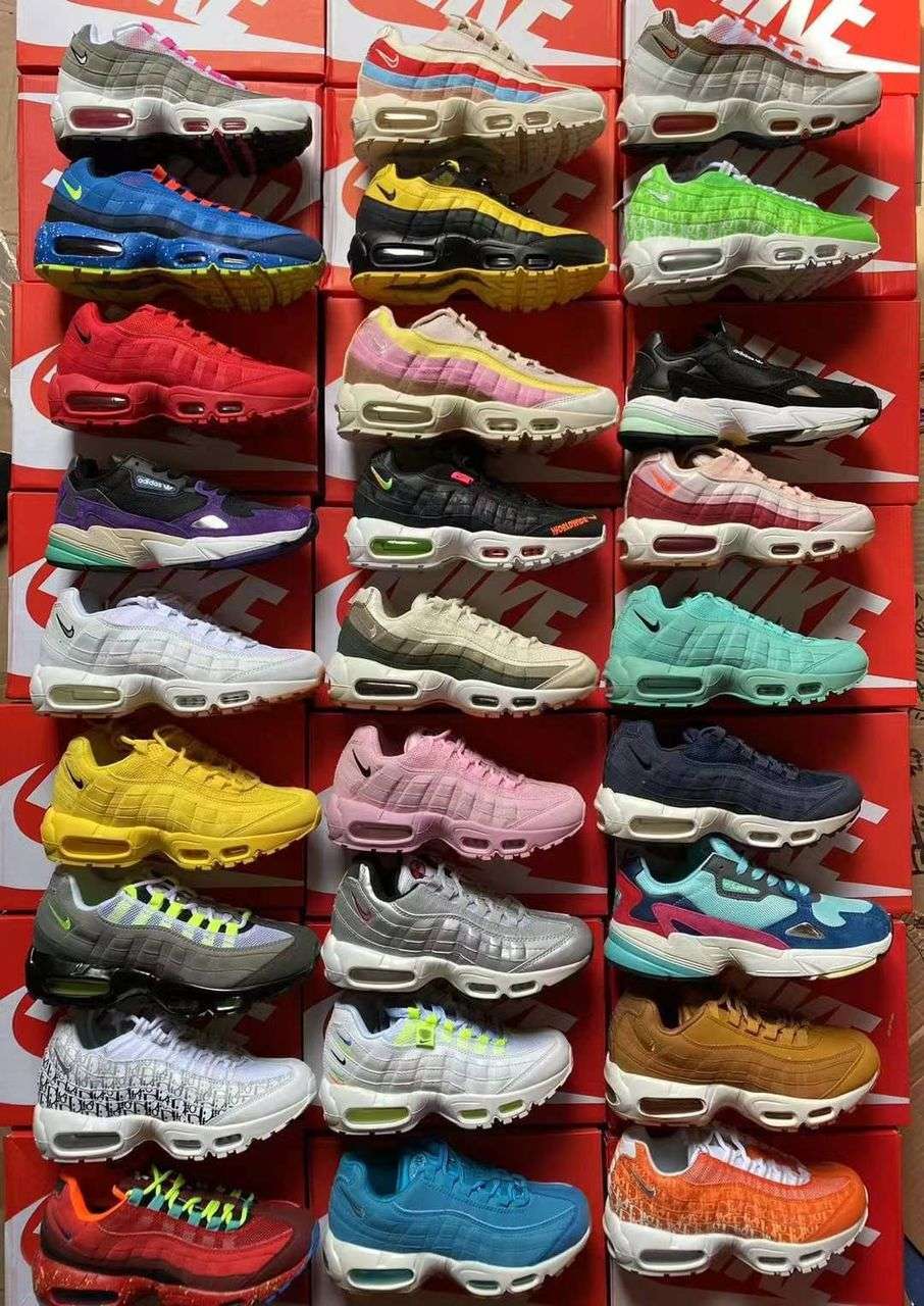 Nike-sneakers-image